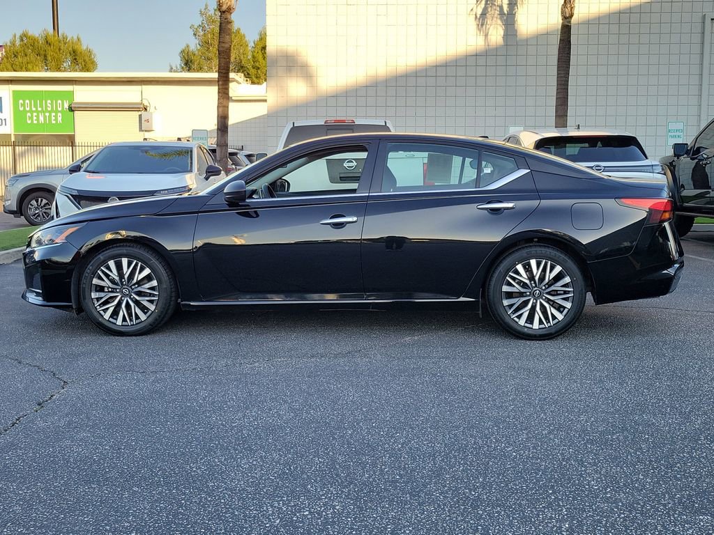 Certified 2024 Nissan Altima 2.5 SV image 28