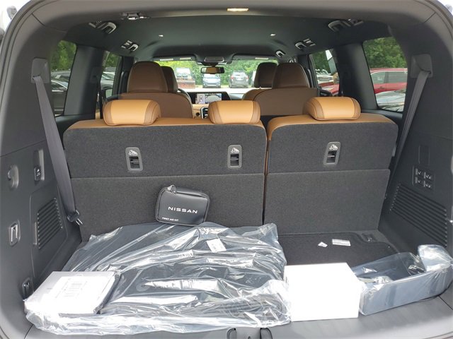 New 2025 Nissan Armada SL w/ Captain's Chari Seat Package image 31