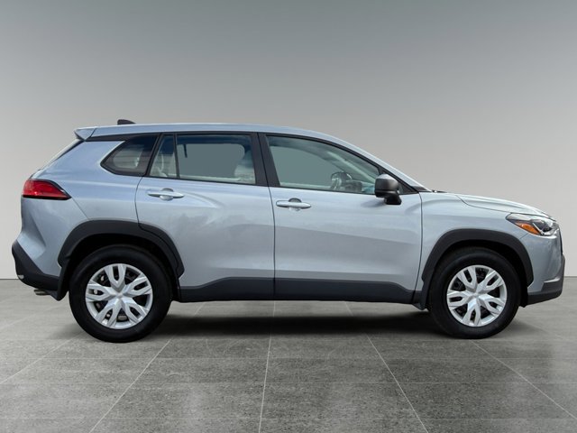 Used 2024 Toyota Corolla Cross L image 6
