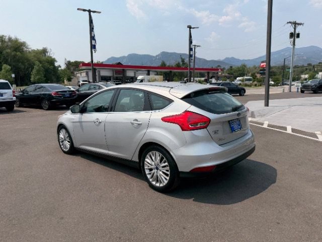 Used 2016 Ford Focus Titanium FWD image 5