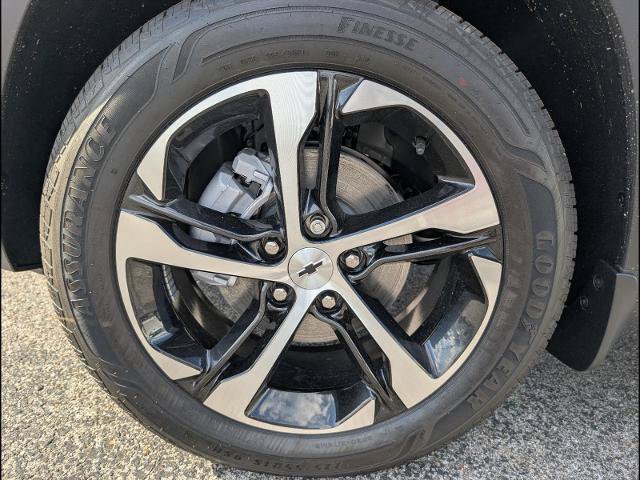 New 2026 Chevrolet Trax RS w/ Sunroof Package FWD image 21