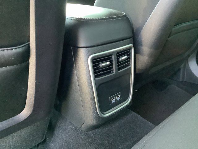 Used 2020 Dodge Charger GT image 25