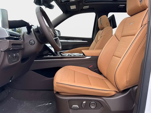 New 2026 Cadillac Escalade Luxury w/ Touring Package AWD/4WD image 22