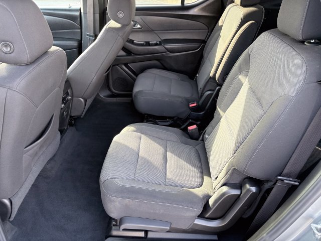 Used 2023 Chevrolet Traverse LT AWD/4WD image 8