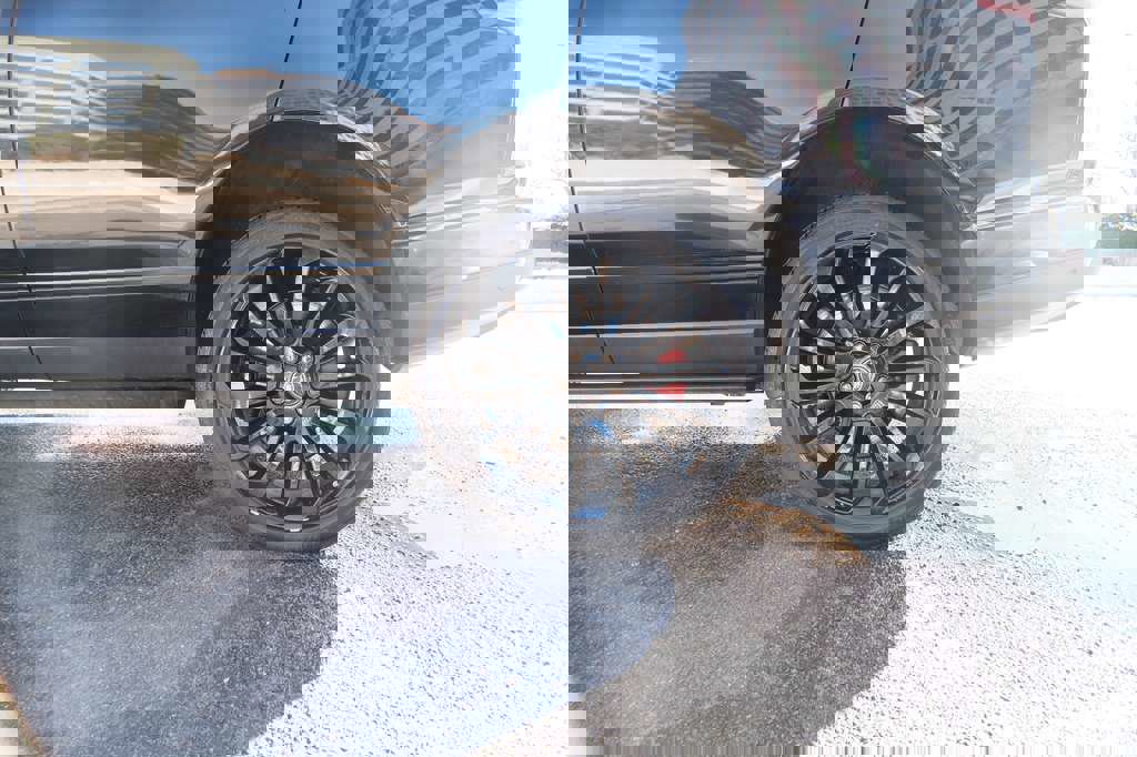 Used 2019 Land Rover Range Rover Autobiography image 7