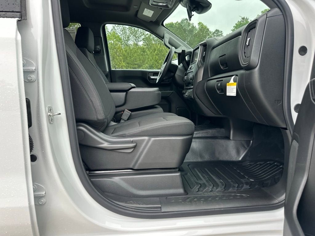 New 2026 Chevrolet Silverado 1500 W/T w/ WT Value Package AWD/4WD image 24