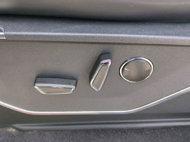 Used 2023 Ford F150 Raptor w/ Raptor Carbon Fibre Package image 21