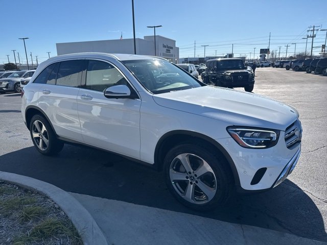 Used 2022 Mercedes-Benz GLC 300 4MATIC image 11