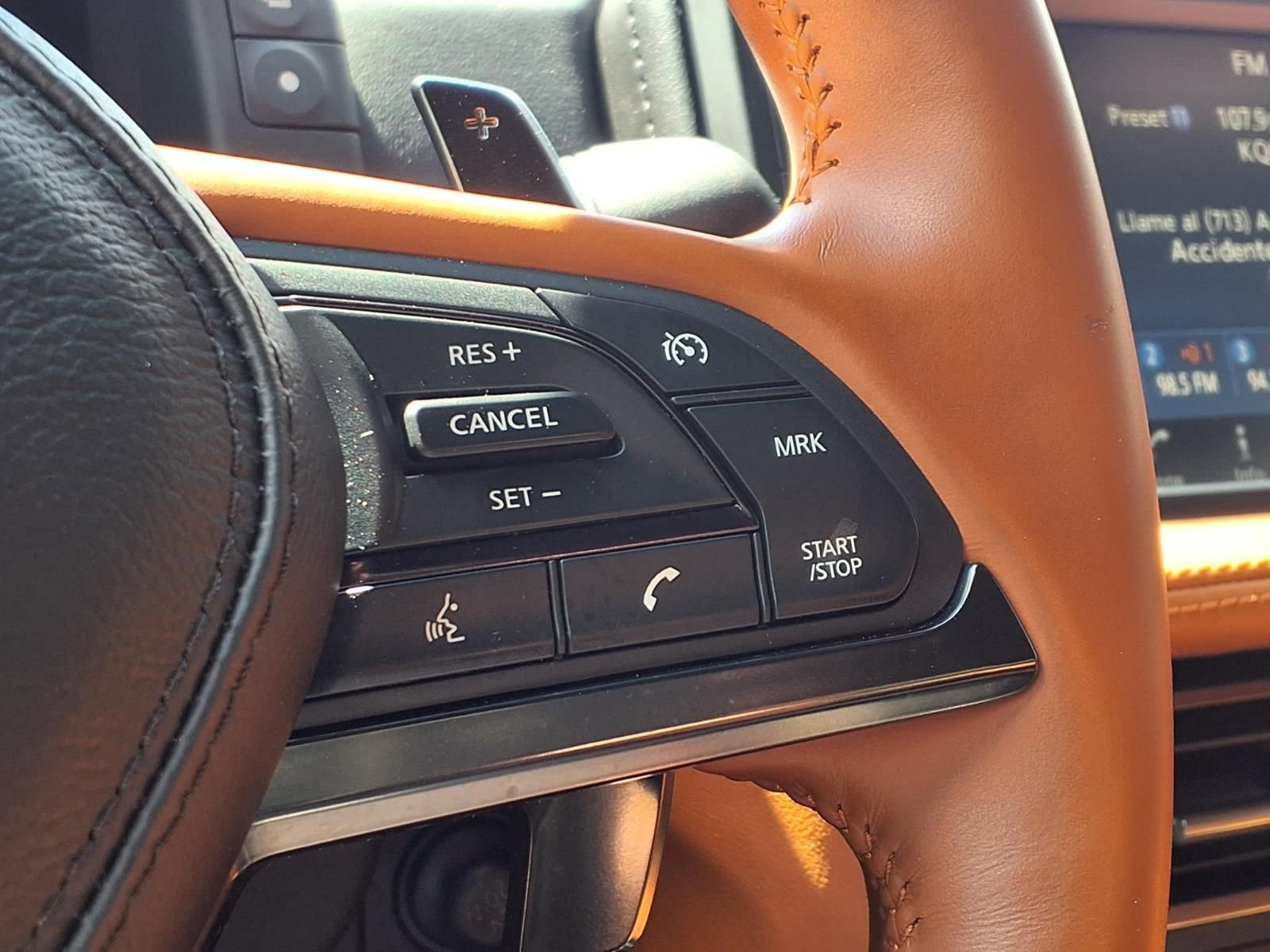 Used 2018 Nissan GT-R Premium w/ Premium Interior Package image 25