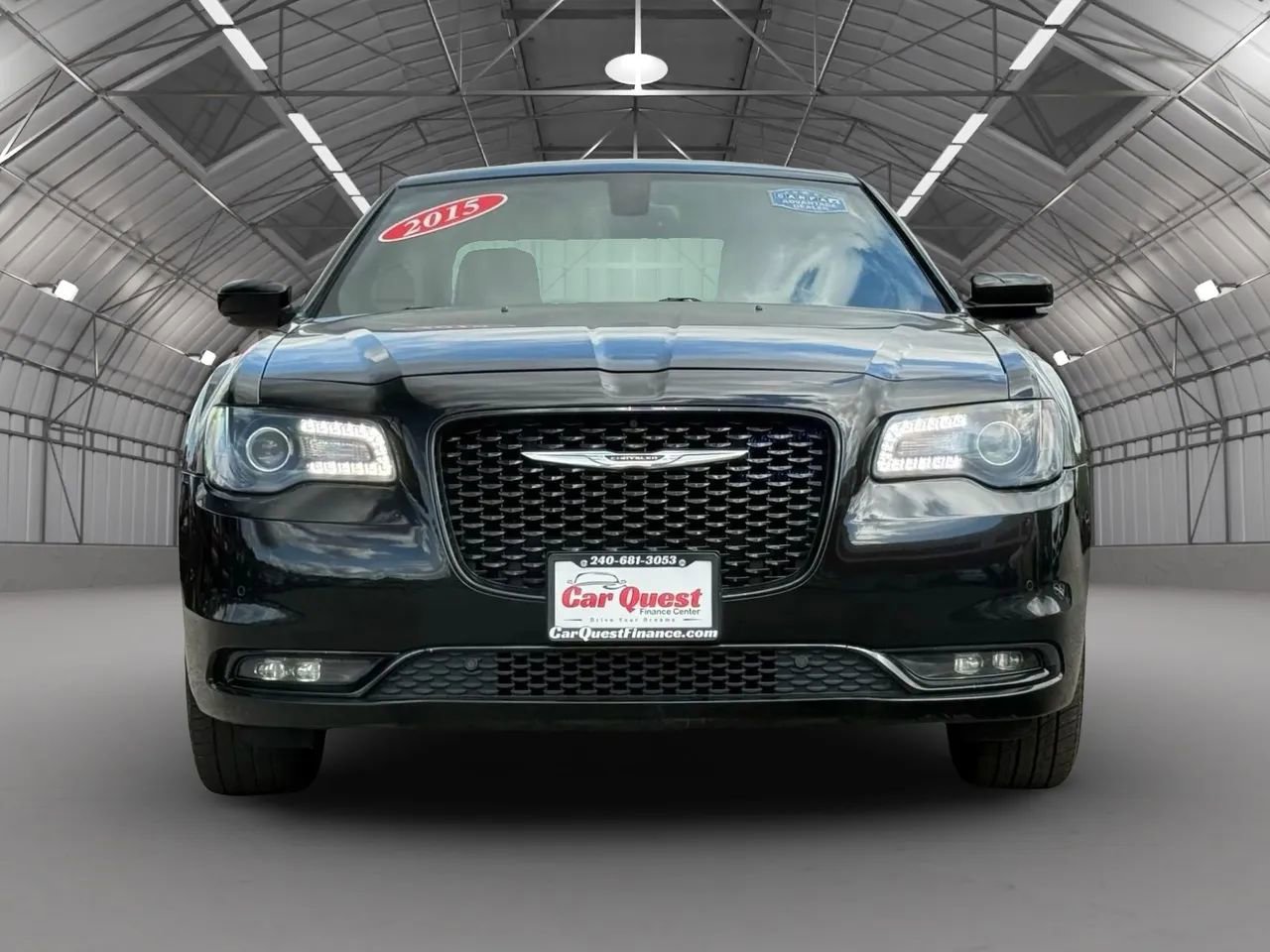Used 2015 Chrysler 300 S w/ 300S Premium Group image 2