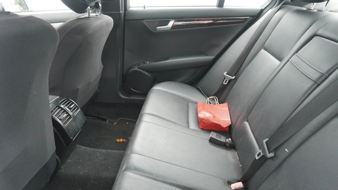Used 2013 Mercedes-Benz C 250 Sedan image 10