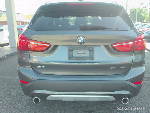 Used 2021 BMW X1 xDrive28i w/ Convenience Package AWD/4WD image 4