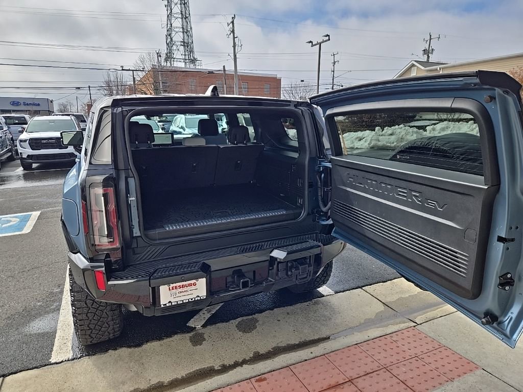 Used 2024 GMC Hummer EV 3X w/ Omega Edition image 58