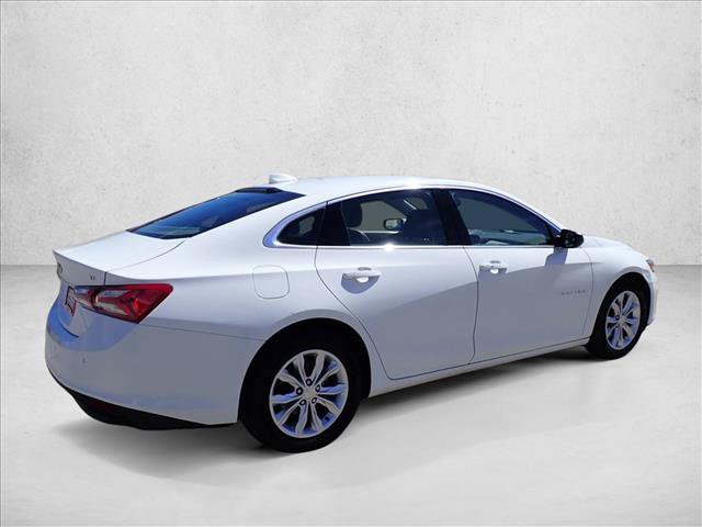 Used 2021 Chevrolet Malibu LT FWD image 4