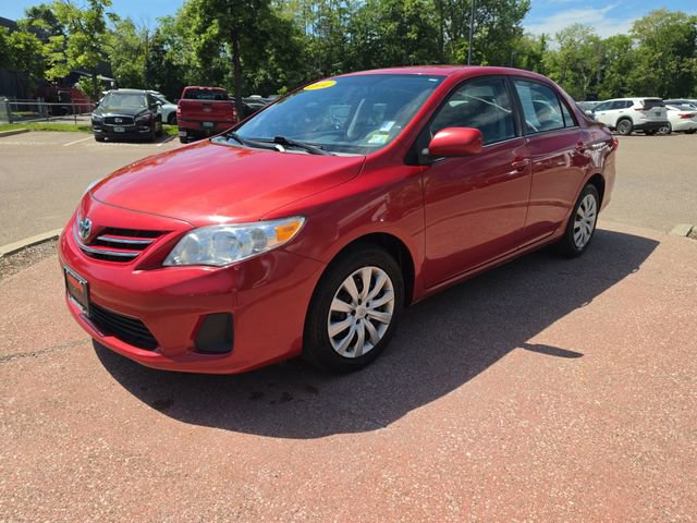 Used 2013 Toyota Corolla LE FWD image 1