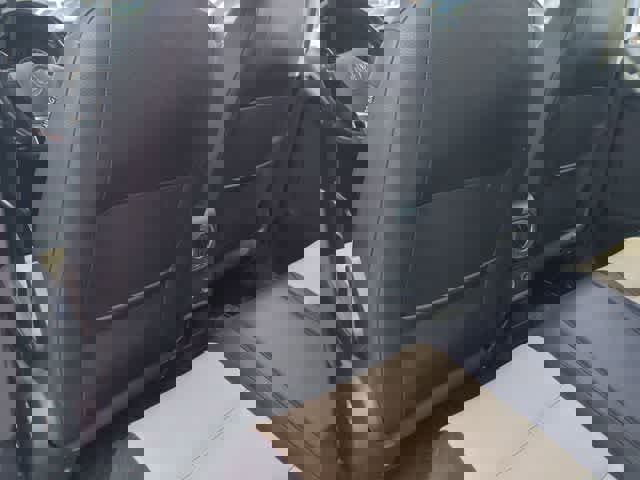 Used 2017 Volkswagen Tiguan S image 17