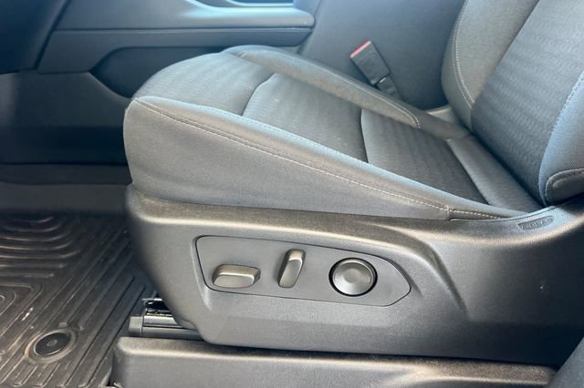 Used 2024 Chevrolet Tahoe LS RWD image 13