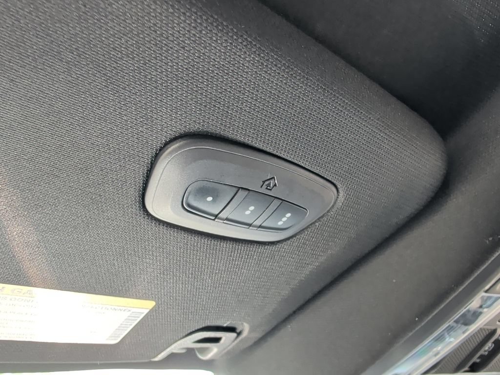 Used 2021 RAM 1500 Laramie w/ Sport Appearance Package AWD/4WD image 32