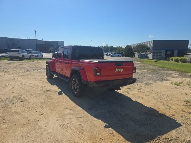 Used 2021 Jeep Gladiator Overland w/ Trailer Tow Package AWD/4WD image 6