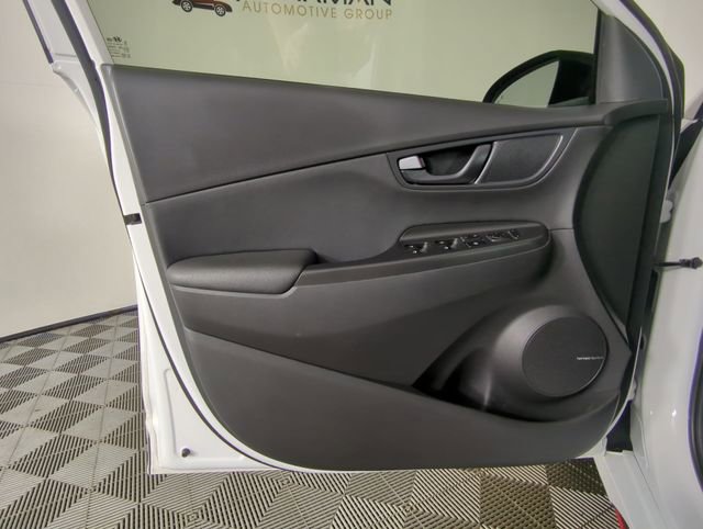 Used 2022 Hyundai Kona N FWD image 29