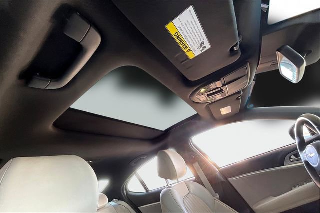 Used 2022 Genesis G70 3.3T w/ Sport Advanced Package image 19