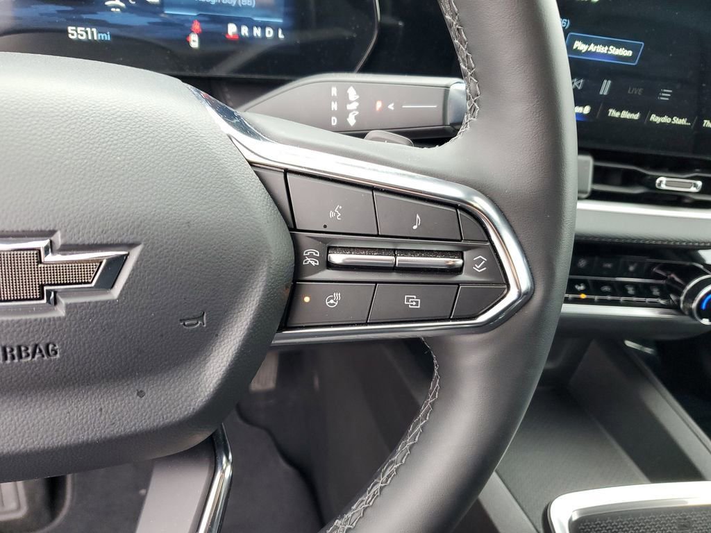 Used 2026 Chevrolet Equinox LT w/ Convenience Package II image 19