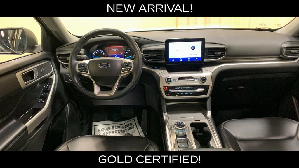 Used 2022 Ford Explorer XLT w/ Equipment Group 202A AWD/4WD image 27