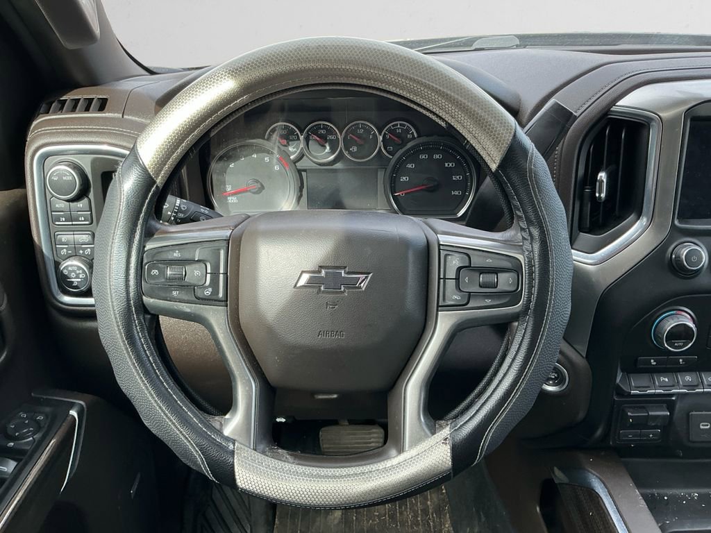 Used 2021 Chevrolet Silverado 1500 LT Trail Boss w/ Convenience Package II image 12