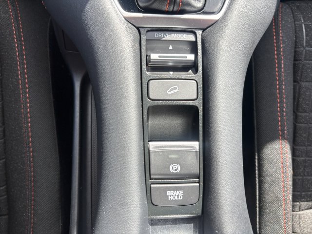 Used 2025 Honda HR-V Sport image 16