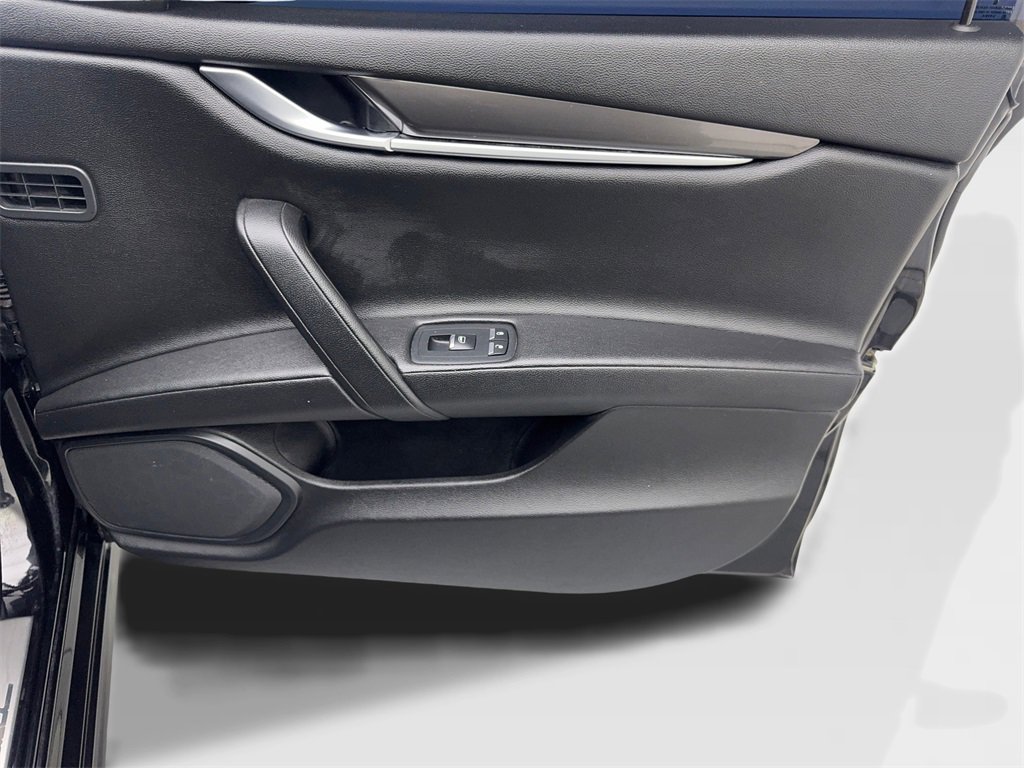 Used 2020 Maserati Ghibli image 48