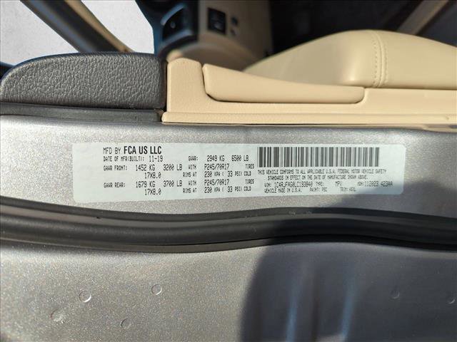 Used 2020 Jeep Grand Cherokee Laredo AWD/4WD image 24