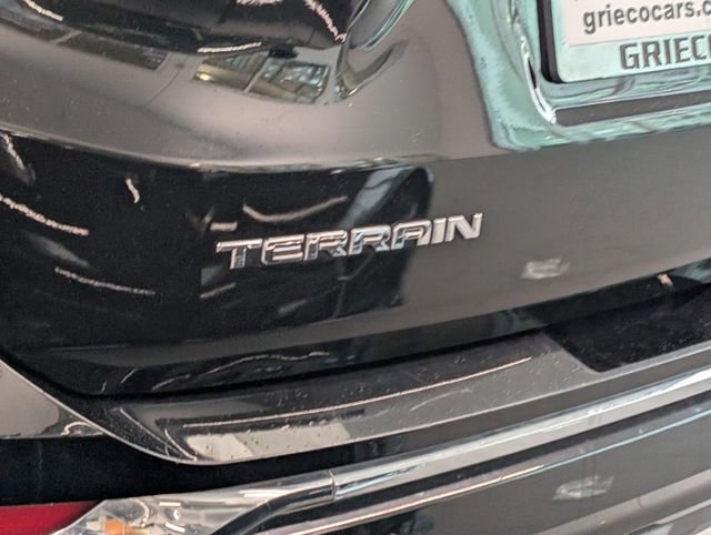 Used 2018 GMC Terrain Denali w/ Advanced Safety Package image 9