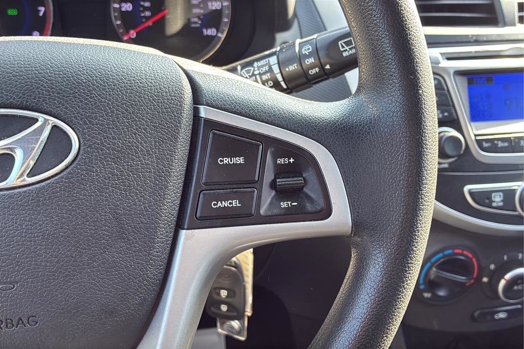 Used 2014 Hyundai Accent GS FWD image 23