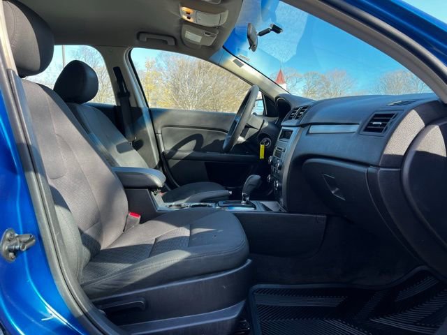 Used 2011 Ford Fusion SE FWD image 23