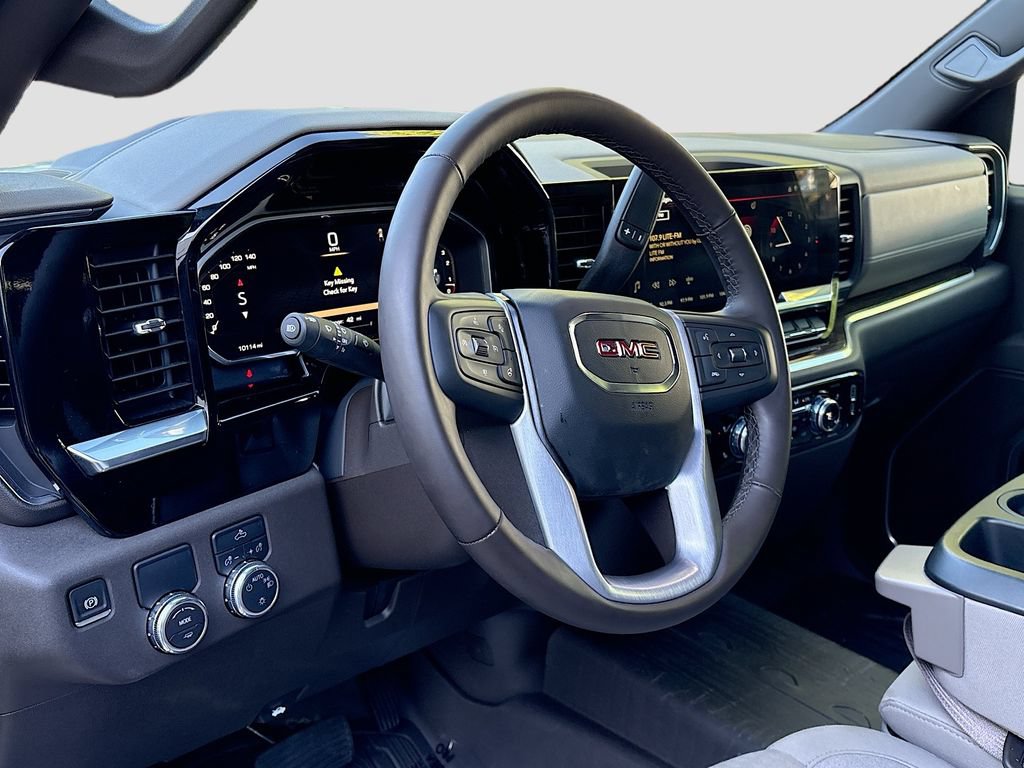 Used 2026 GMC Sierra 1500 SLE w/ LPO, GMC Protection Package RWD image 9