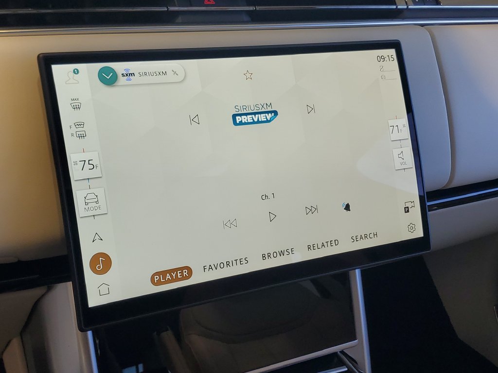 New 2026 Land Rover Range Rover SE AWD/4WD image 18