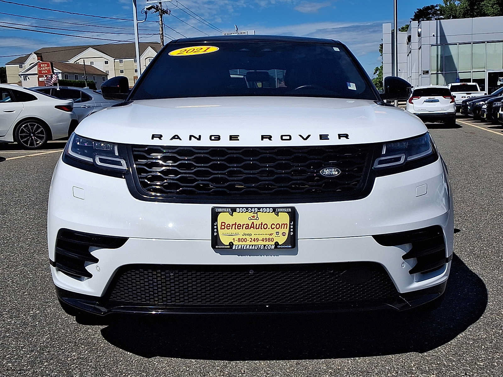 Used 2021 Land Rover Range Rover Velar R-Dynamic S AWD/4WD image 2