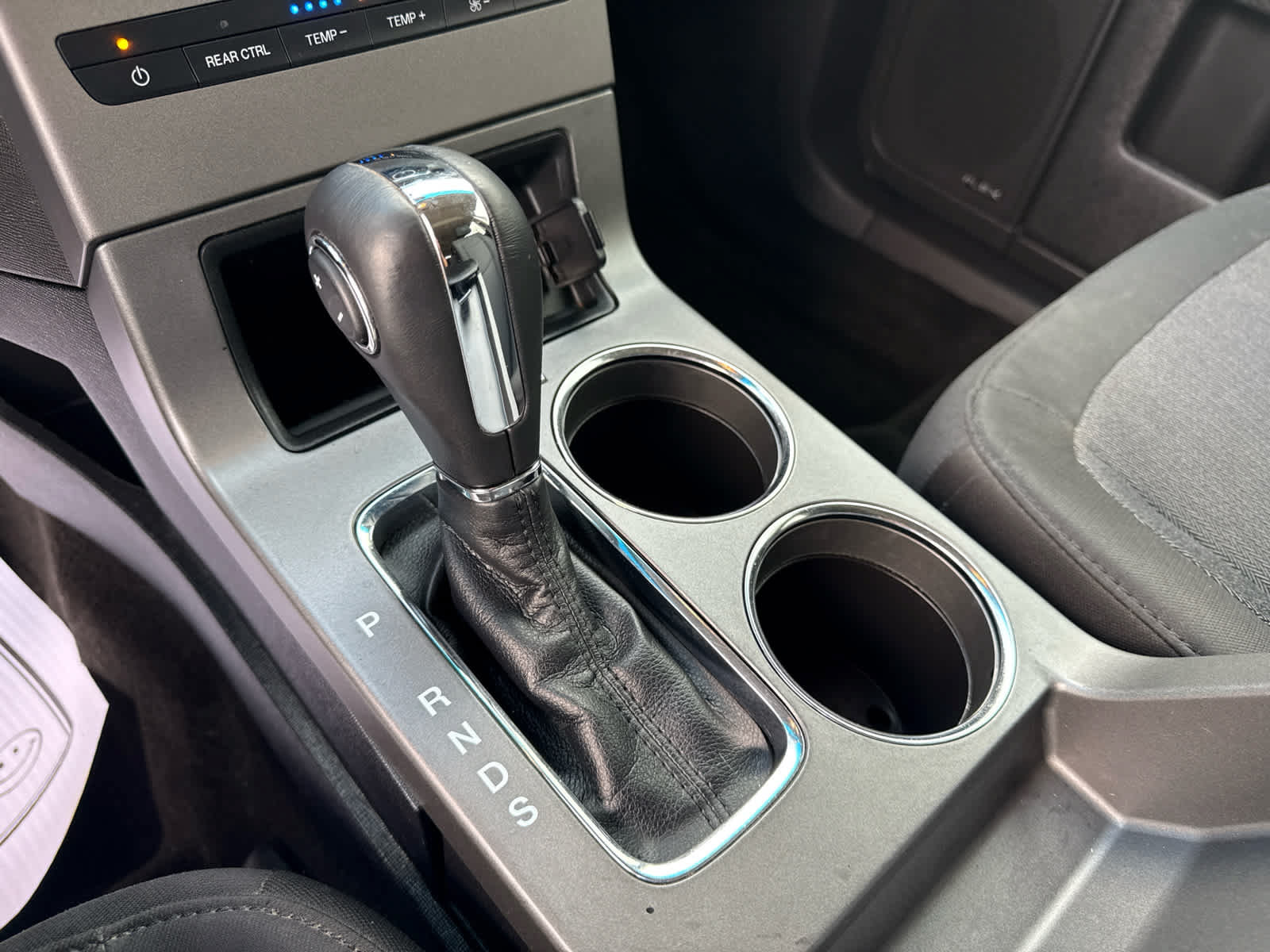 Used 2019 Ford Flex SE FWD image 19