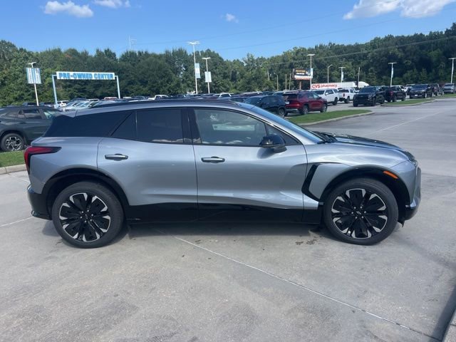 New 2025 Chevrolet Blazer EV RS FWD image 11