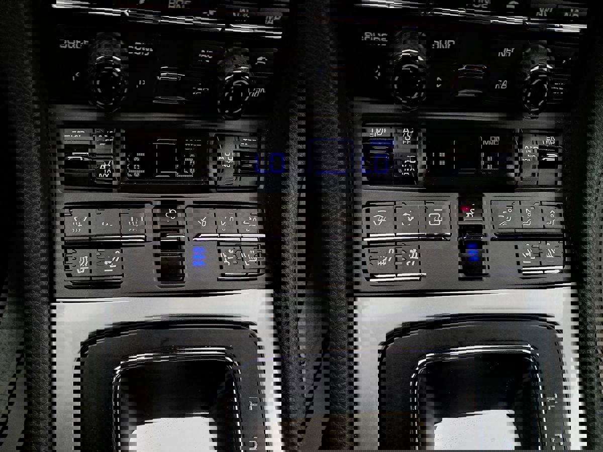 Used 2013 Porsche Boxster S image 25