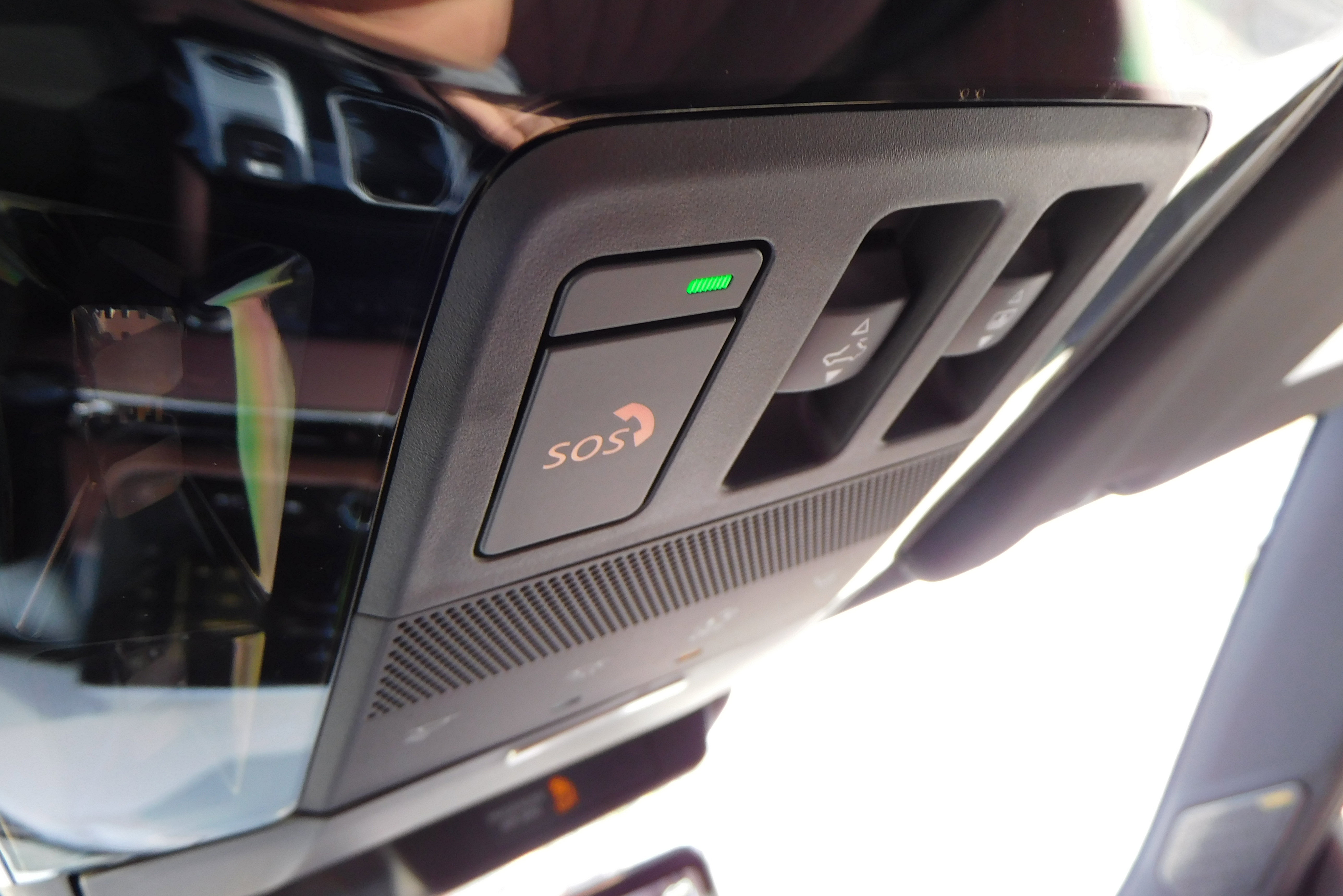 Used 2025 Mitsubishi Outlander SEL image 31