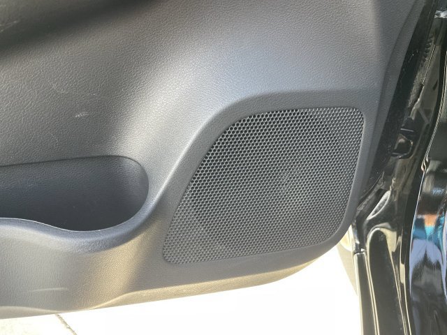 Used 2025 Nissan Versa SR w/ Trunk Package FWD image 22
