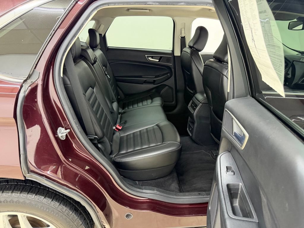 Used 2022 Ford Edge SEL AWD/4WD image 14
