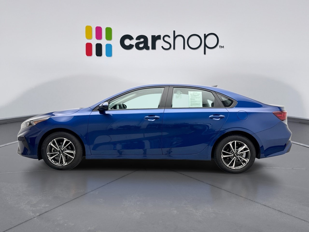 Used 2024 Kia Forte LXS FWD image 2