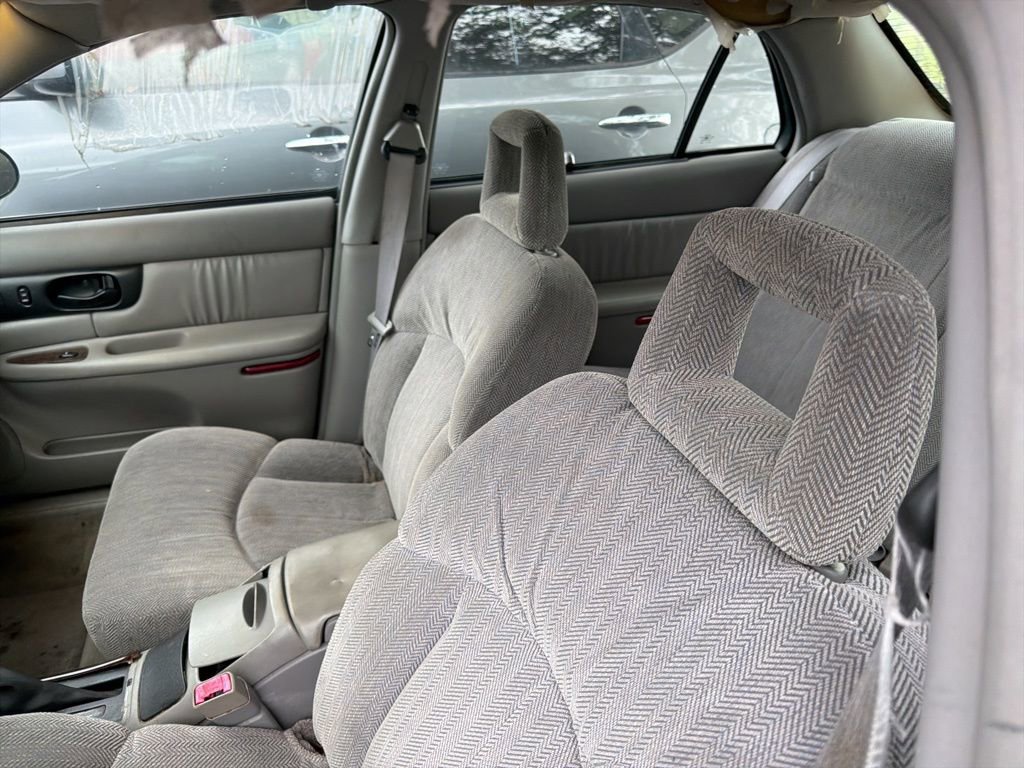 Used 2004 Buick Regal LS FWD image 10