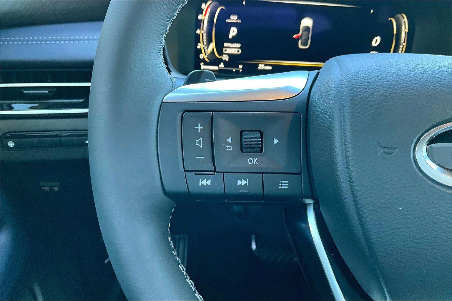 New 2026 INFINITI QX60 Sport image 31