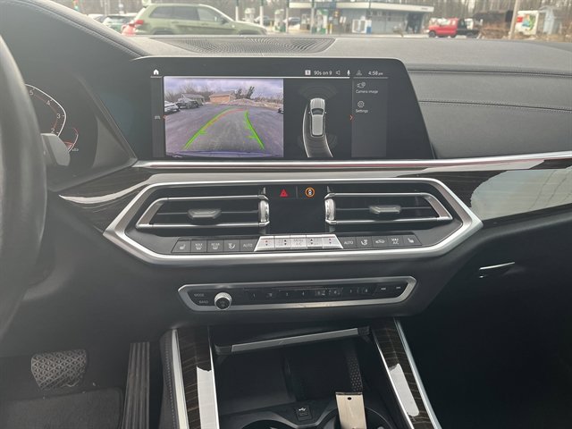 Used 2020 BMW X5 xDrive40i w/ Premium Package image 29