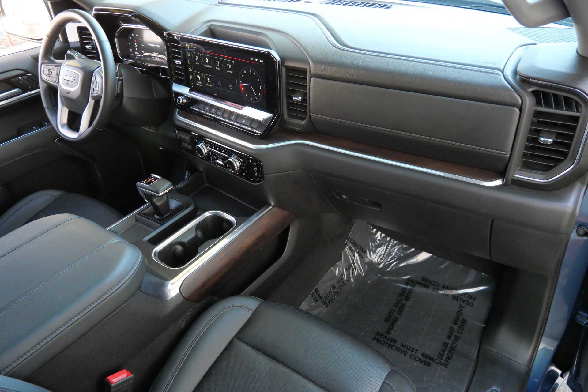 Used 2024 GMC Sierra 1500 SLT w/ SLT Premium Package AWD/4WD image 14