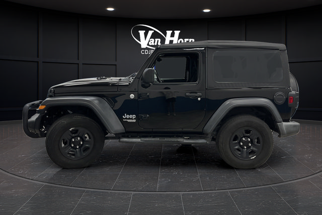 Used 2021 Jeep Wrangler Sport AWD/4WD image 4