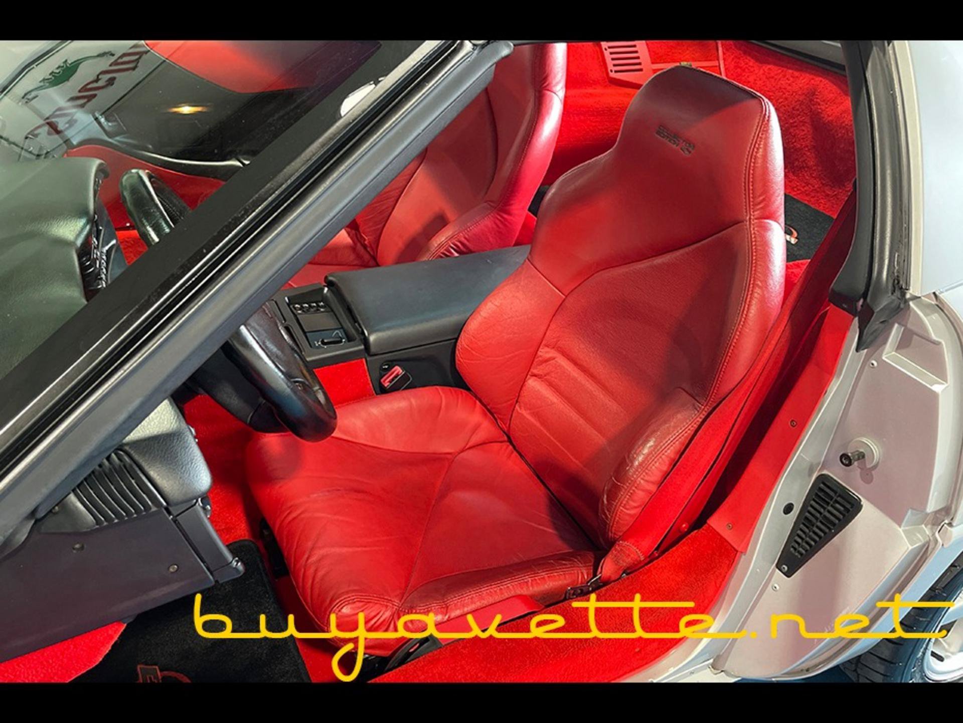 Used 1996 Chevrolet Corvette Coupe RWD image 20